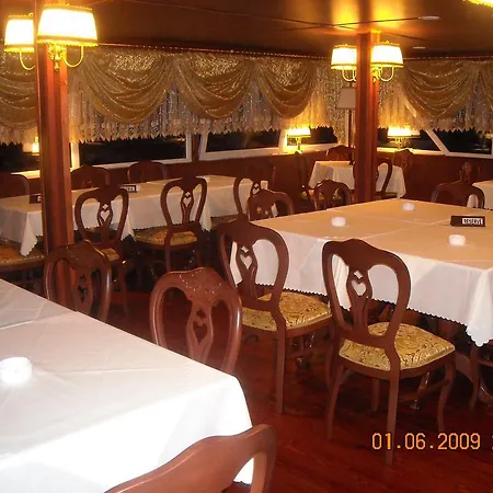 Brod Panini Veles